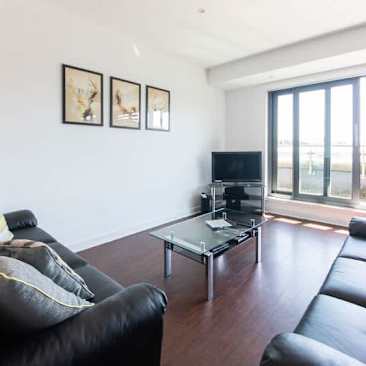 Spires Apartments Glasgow